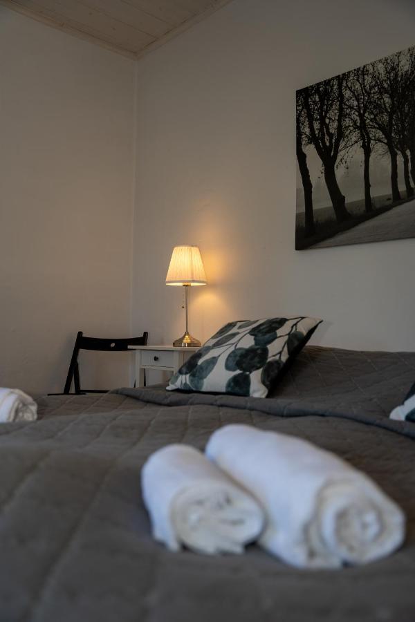 Svabesholms Kungsgards B&B Och Pensionat Stenshuvud Kivik Buitenkant foto