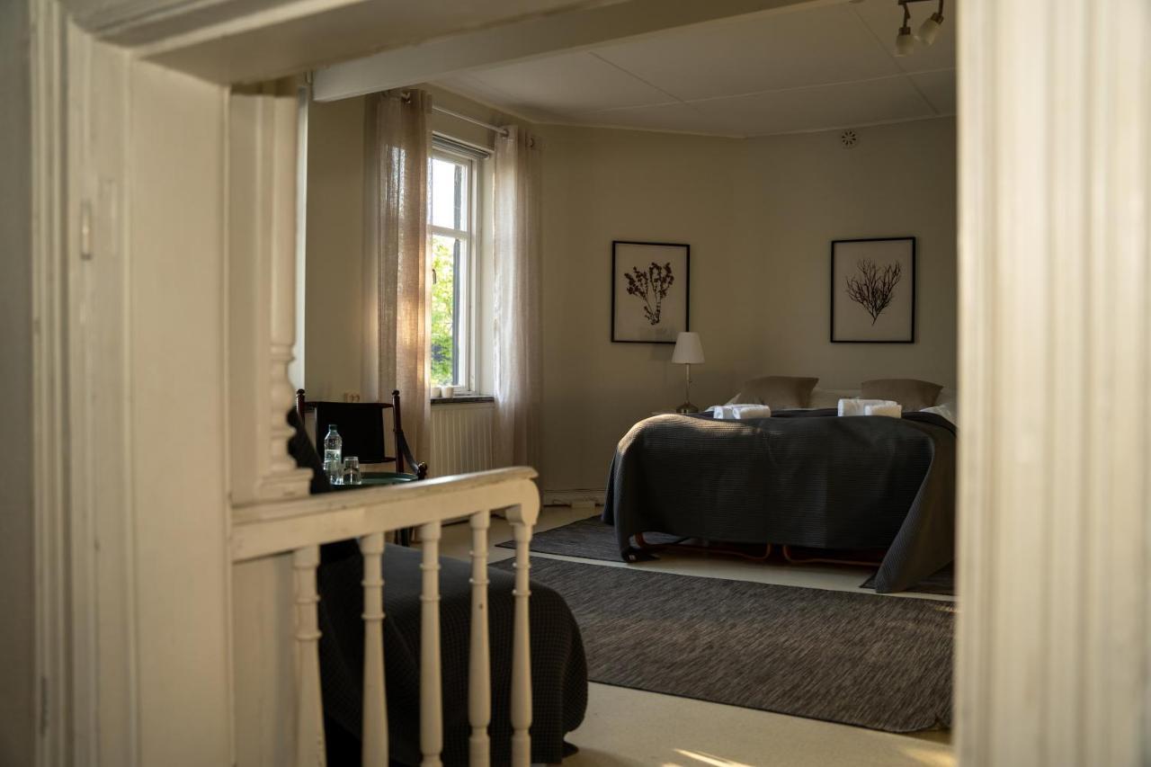 Svabesholms Kungsgards B&B Och Pensionat Stenshuvud Kivik Buitenkant foto