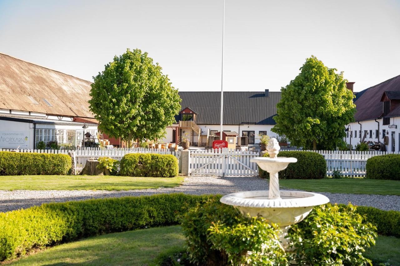 Svabesholms Kungsgards B&B Och Pensionat Stenshuvud Kivik Buitenkant foto